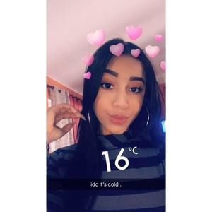 Meet your Posher, Cristal